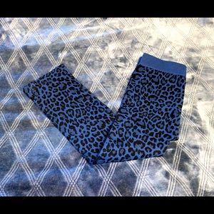 New Nikibiki Leggings One Size